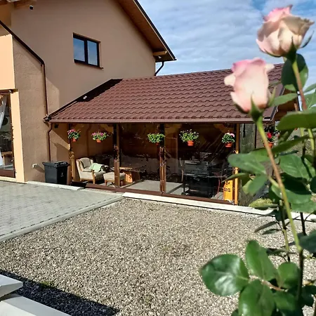 A&t Harmony Land Chalet *